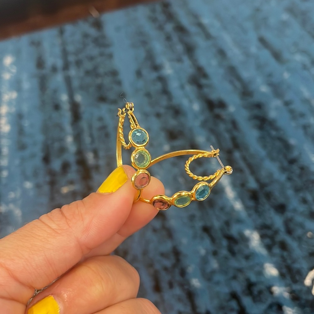 Tri color double hoops